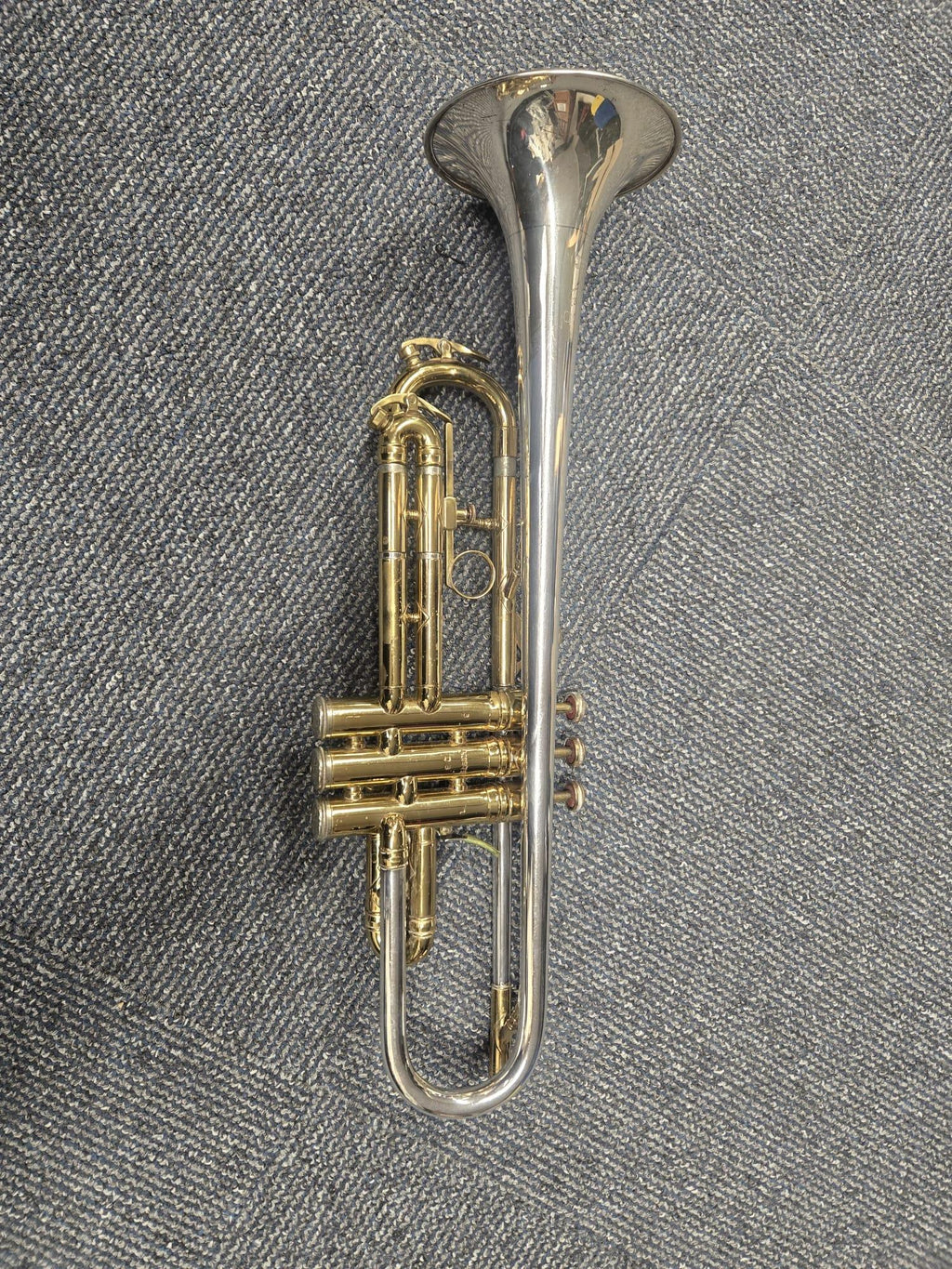 Pre-owned King Super 20 Silver Sonic Bb Trumpet
