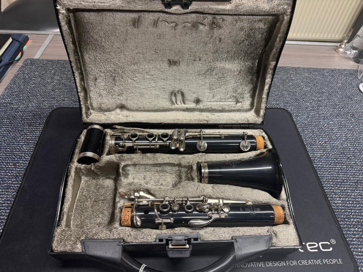 Pre-owned Buffet B12 Clarinet - 495130