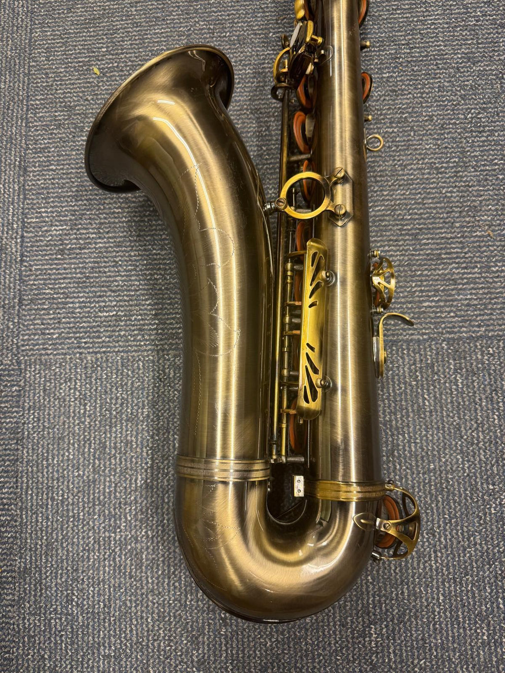 Pre-owned Odyssey OTS3700 Tenor Sax