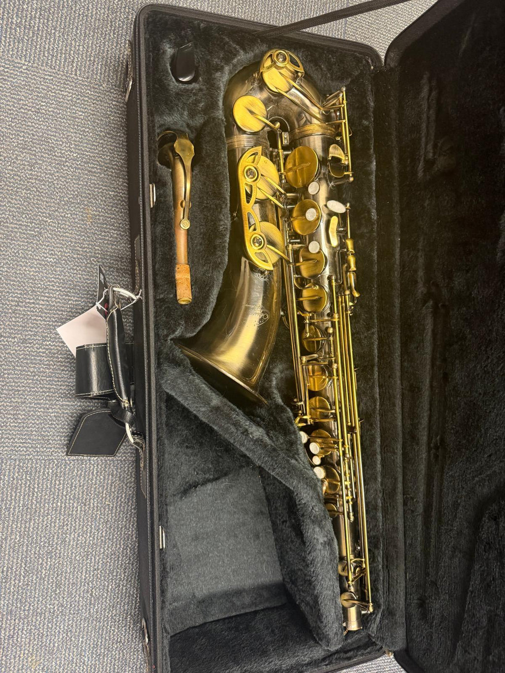 Pre-owned Odyssey OTS3700 Tenor Sax
